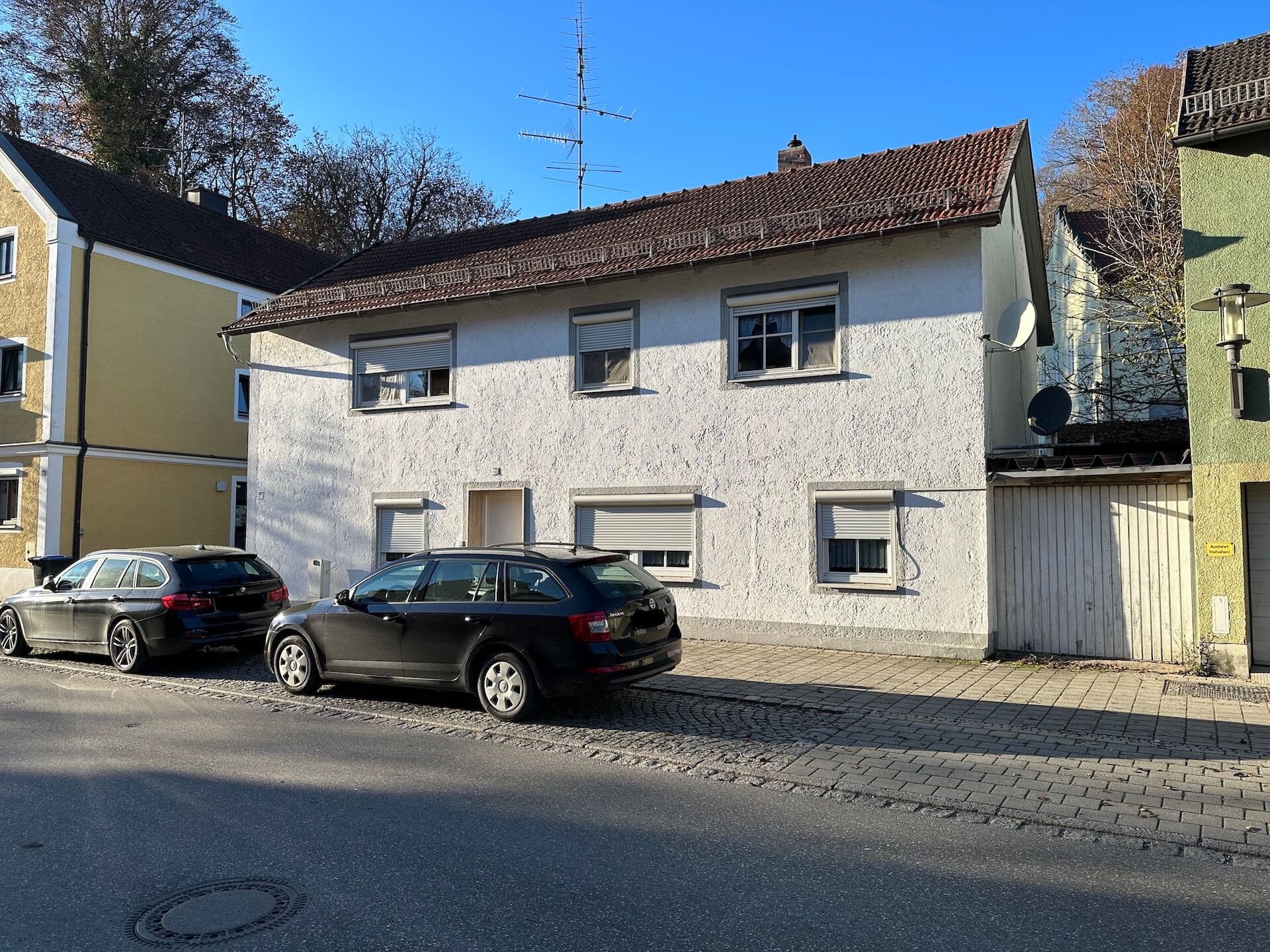 MFH mit 2 Einheiten - Mehrgenerationenhaus - perfekte Kapitalanlage - mitten in Dorfen